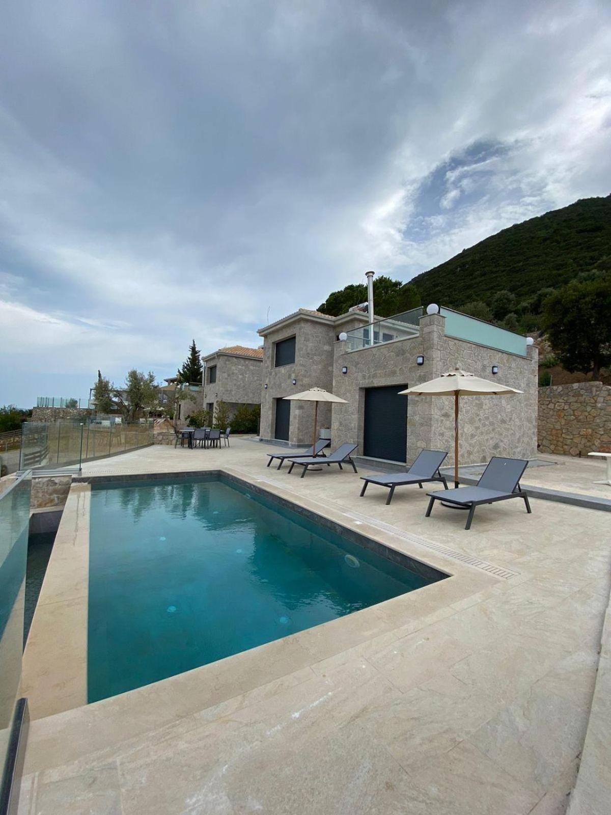 Ionian Stone Luxury Villa Nikiana Exterior photo